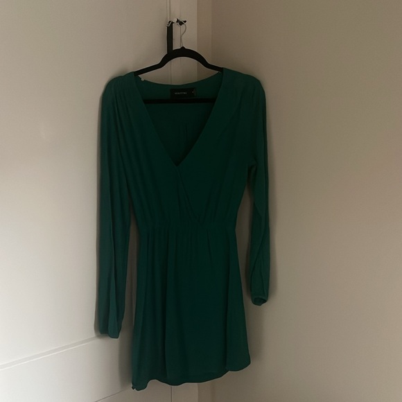 Mink Pink XS mini dress. Perfect for cocktail parties, showers. - Picture 3 of 5